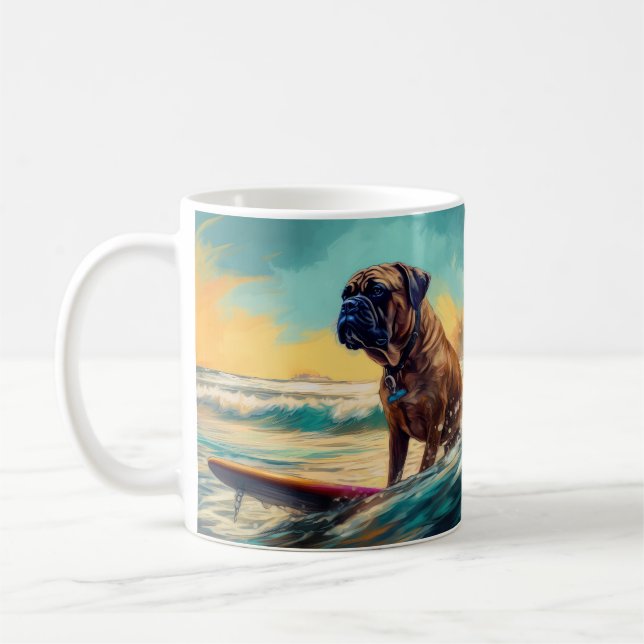 Mug Peinture de Surf sur la Plage de Bullmastiff (Gauche)