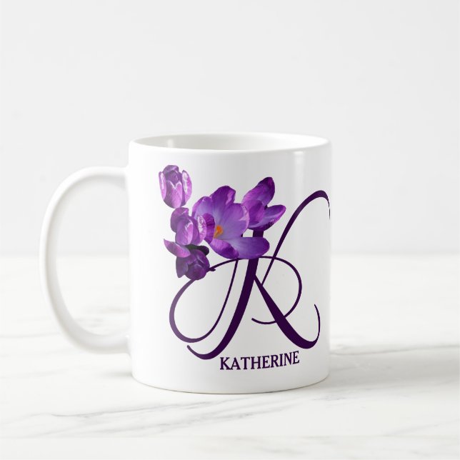 Mug Personnalisable Katherine nom fleurs pourpres tend (Gauche)