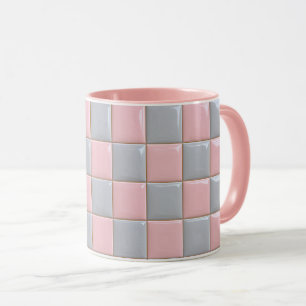 Mug personnalisé carreaux rose et gris.