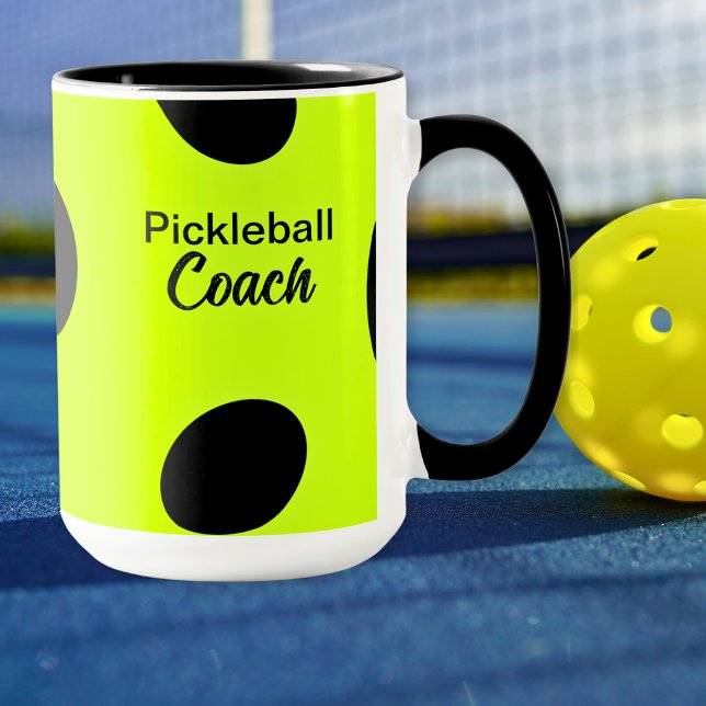 Mug PERSONNALISÉ Funny Pickleball Coach Yellow Ball (PERSONALIZED Funny Pickleball Coach Yellow Ball Mug)
