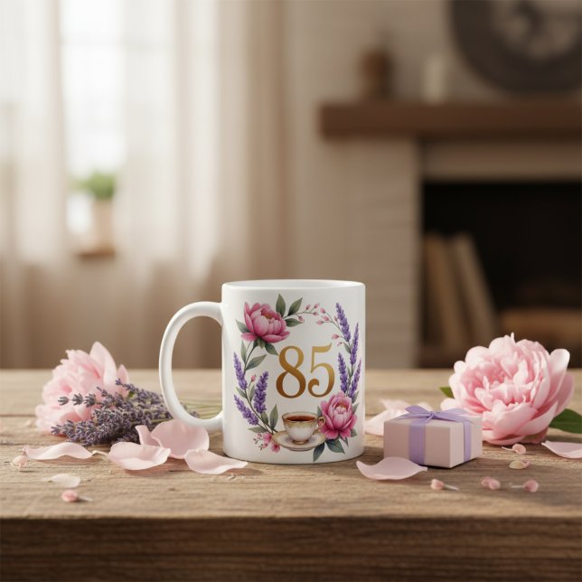 Mug personnalisé pour les 85 ans de grand-mère, th (Personalized 85th Birthday Grandma Mug Floral Tea)