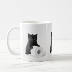 Mug Petit chaton noir gardant un rouleau de papier toi