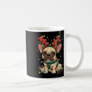 Mug Petit Chien À Balle Français Tangé Dans Les Lumièr