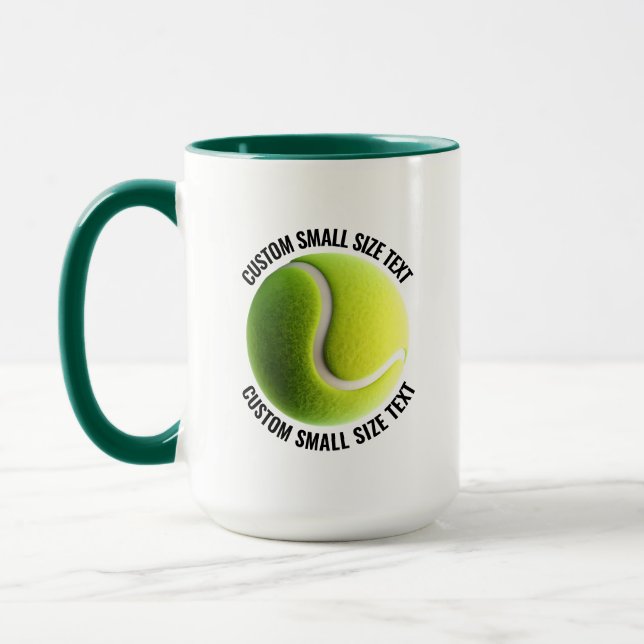 Mug Petit texte VERT CHASSEUR Combinaison 450g Tenis P (Gauche)