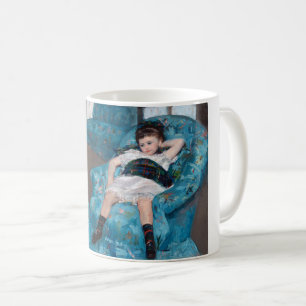 Mug Petite fille dans un fauteuil bleu, Cassatt