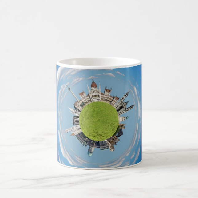 Mug petite minuscule planète budapest voyage tourisme  (Centre)