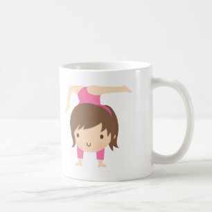 Mug Petite pose mignonne de gymnastique de fille de