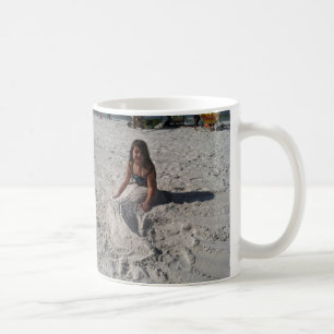 Mug petite sirène sur la plage par des bbillips