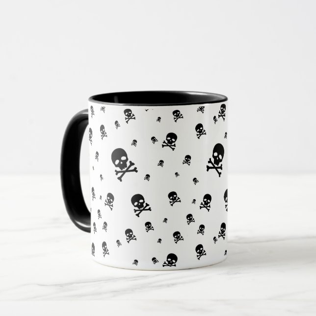 Mug Petits crânes de pirates noirs sur fond blanc (Devant gauche)