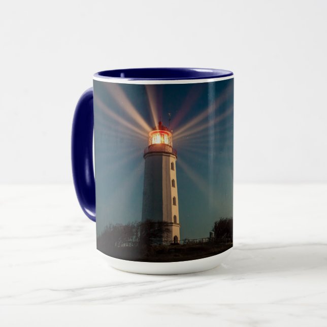 Mug Phare sur une colline brillant la nuit (Devant gauche)