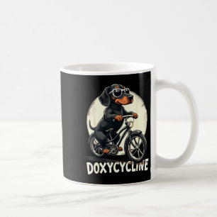 Mug Pharmacie de doxycycline dachshund drôle sur bicyc