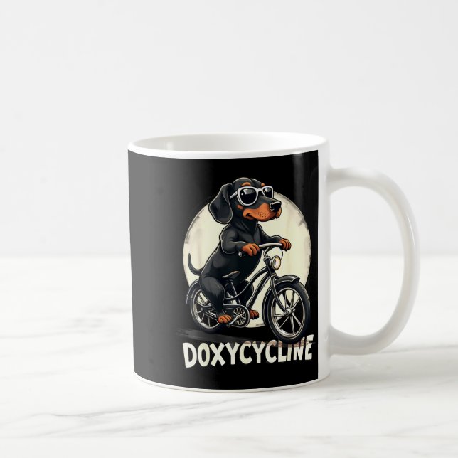 Mug Pharmacie de doxycycline dachshund drôle sur bicyc (Droite)