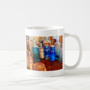 Mug Pharmacien - Armoire à pharmacie