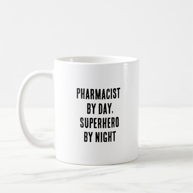 Mug Pharmacien de jour, superhéros de nuit (Gauche)