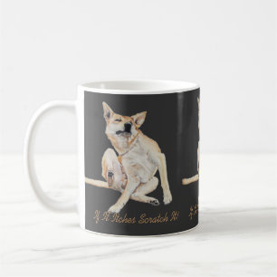 Mug photo amusante de démangeaisons de chien grattant 