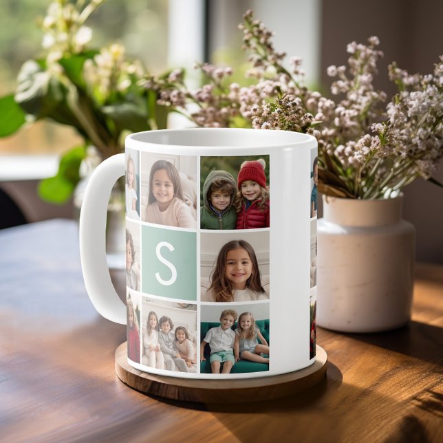 Mug Photo Collage personnalisé Monogramme Mention vert (Mug template with 8 photos and a Monogram)