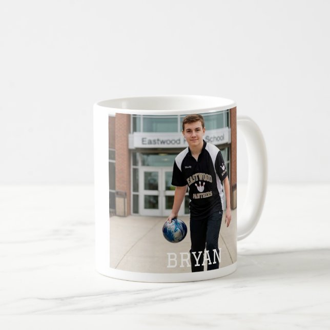 Mug Photo de bowling personnalisée pour la promotion 2 (Devant droit)