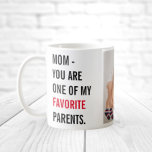 Mug Photo de collection moderne & Joyeux cadeau de la<br><div class="desc">Collage moderne Photo & Texte Joyeux cadeau de la Fête des Mères. Meilleur cadeau personnalisé pour la journée des mères,  la journée de la femme ou l'anniversaire de maman. Surprenez Maman avec un cadeau qui est aussi Extraordinaire qu’elle.</div>