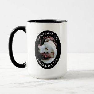 Mug Photo de Dog Papa Enlacant Labrador Retriever Mix