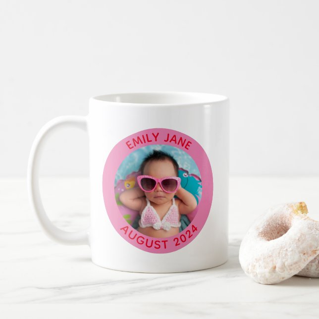 Mug Photo de famille ronde rose et rouge personnalisée (Avec donut)