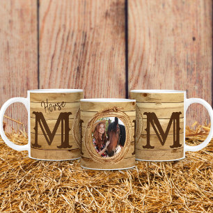 Mug Photo de maman cowgirl western rustique à cheval