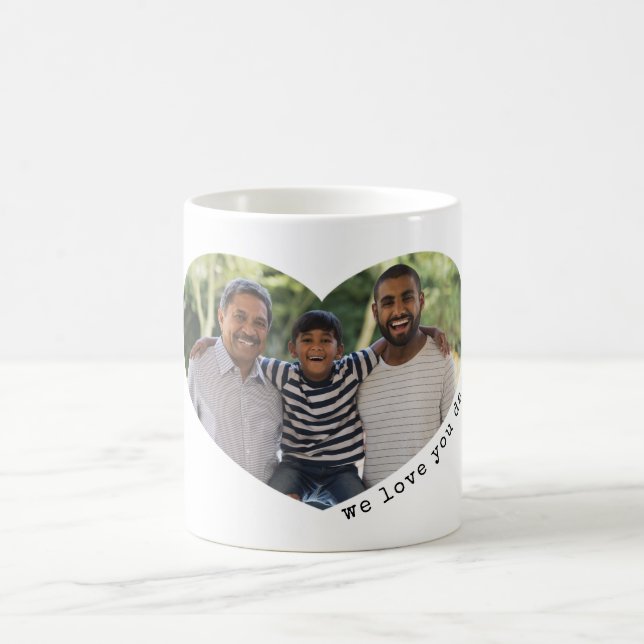 Mug Photo du coeur Nous vous aimons papa ou maman (Centre)