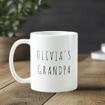 Mug Photo grand-père personnalisée | Cadeau pour grand<br><div class="desc">Faites sourire grand-père avec chaque gorgée ! Cette tasse de photo personnalisée présente le doux message "Grand-père d’Olivia" à côté d’une photo chère, ce qui en fait un cadeau chaleureux et pratique qu’il utilisera quotidiennement. Que ce soit pour la fête des pères, son anniversaire ou simplement pour dire "Je t’aime",...</div>