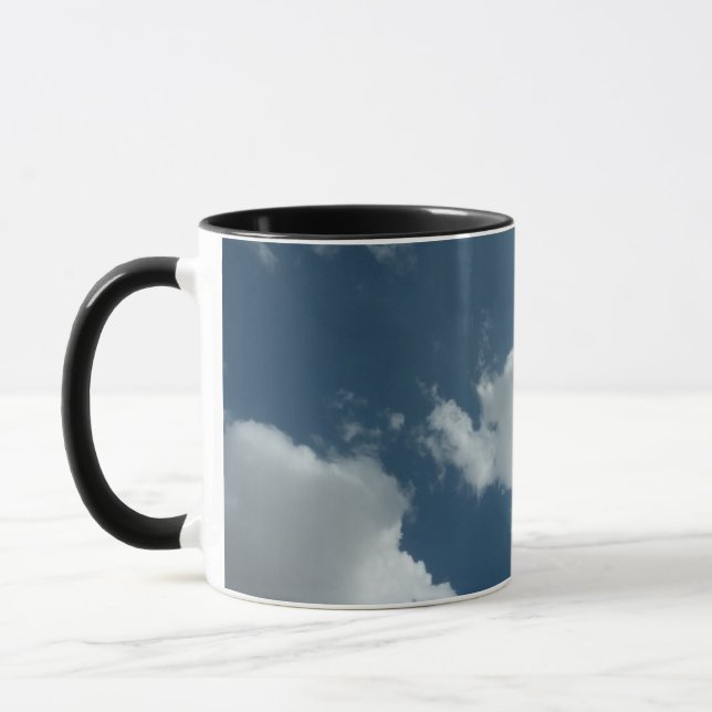 Mug Photographie abstraite de ciel nuageux (Gauche)