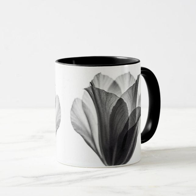 Mug Photographie d'art botanique monochrome fine (Devant droit)