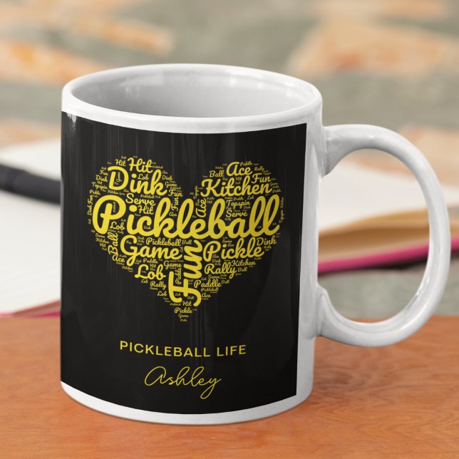 Mug Pickleball Player Nom personnalisé Word Art (Add name to personalize.  Change other text too, if you wish.)