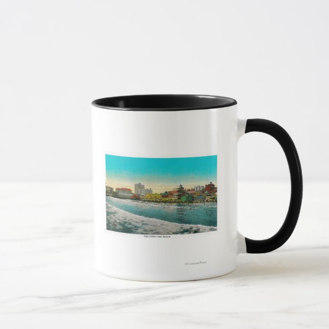 Mug Pike Front et Long Beach, Californie (Droite)