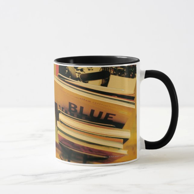 Mug Pile de livres et de magazines (Droite)