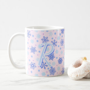 Mug Pink Pastel Pink Snowflakes Élégant Monogramme Chi