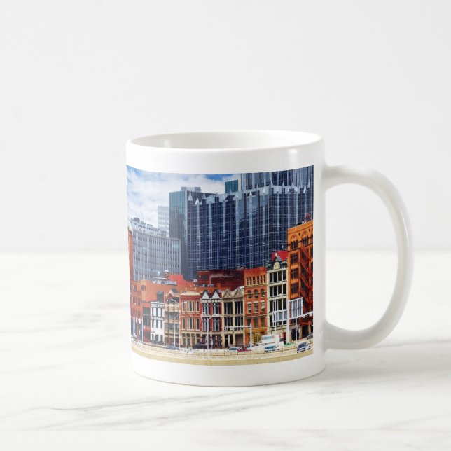 Mug Pittsburgh PA Skyline Closeup (Droite)