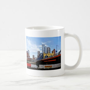 Mug Pittsburgh PA - Train Par Smithfield St Bridge