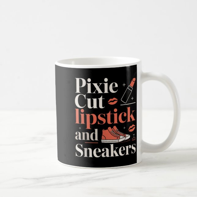 Mug Pixie cut lipstick and sneakers short hair style  (Droite)