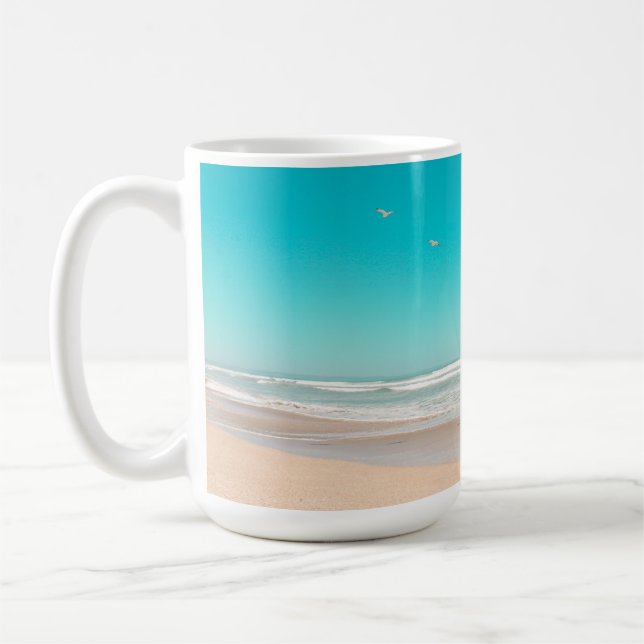 Mug Plage de sable fin Pastel Ocean Sky Flying Seaguls (Gauche)