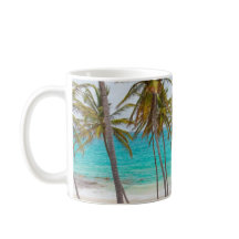 Plage tropicale colorée