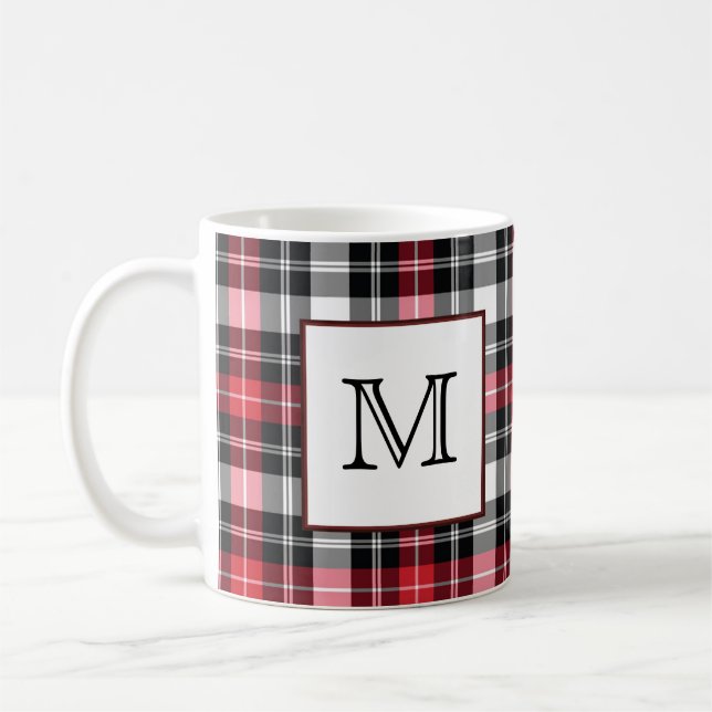 Mug Plaid rouge et noir de monogramme (Gauche)