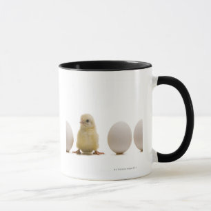 Mug Plan rapproché d'un poussin de bébé avec trois
