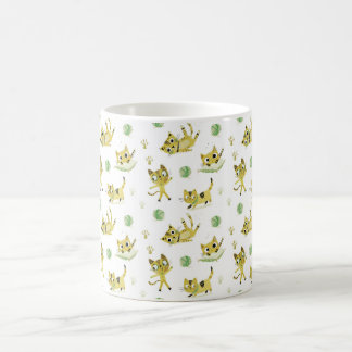 Mug Playful Yellow Cats Pattern