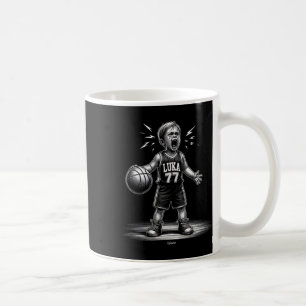 Mug Pleurer Luka en se plaignant et en criant contre l