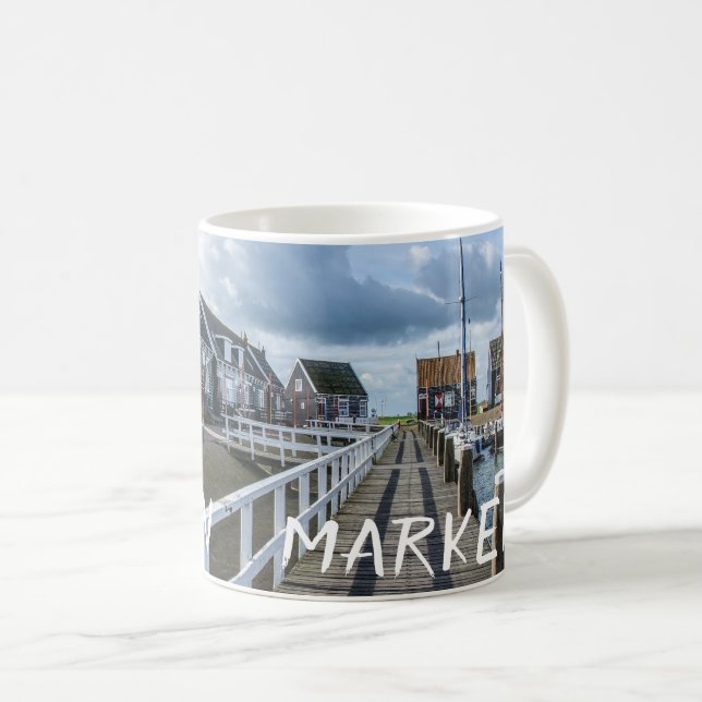 Mug Poche en bois à Marken, Pays-Bas (Devant droit)