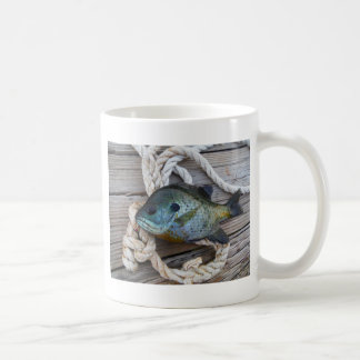 Mug Poisson rouge sur quai et corde