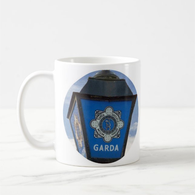 Mug Police irlandaise, Irish Garda, irlandais, Irlande (Gauche)