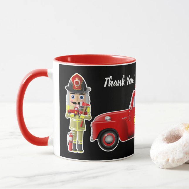 Mug Pompier Nutcrackers avec petits camions rouges (Avec donut)