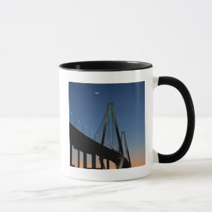 Mug Pont de Jr. d'Arthur Ravenel au crépuscule