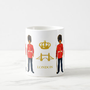 Mug Pont de la Tour de Londres, Couronne et gardiens b