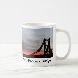 Mug Pont de Waldo-Hancock au lever de soleil,