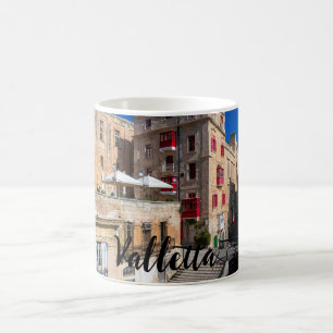 Mug Pont, rue étroite avec escaliers à La Valette